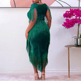 Robe de soirée asymétrique à sequins et à franges